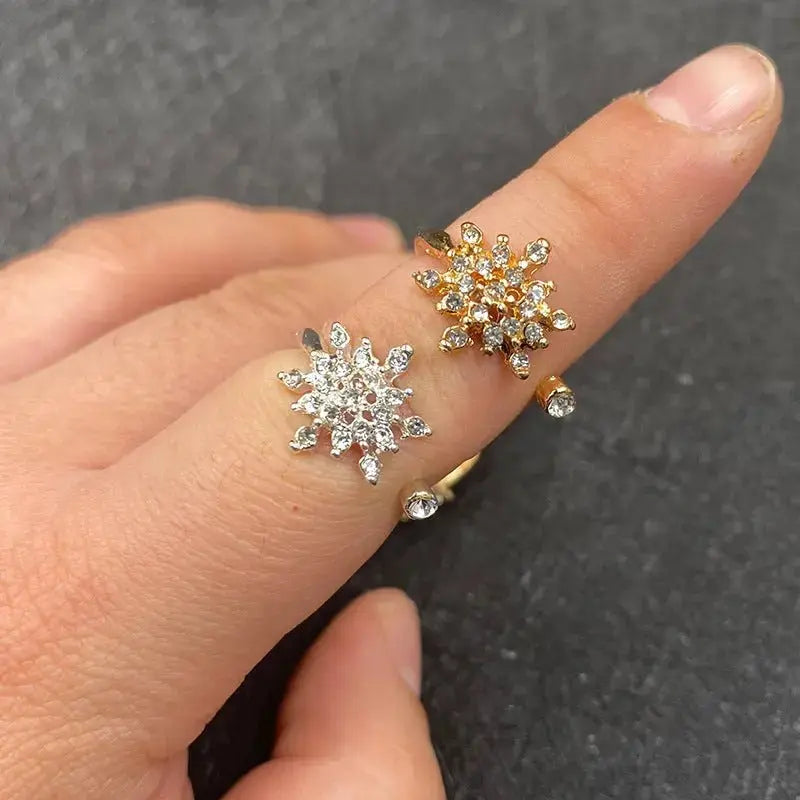 Snowflake Ring Statement Gold Plated Silver Micro-Set Rhinestone Jewelry - FluxDigital