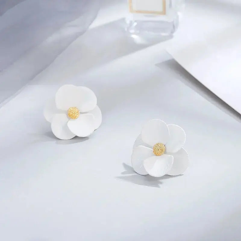 Fashion New Earrings Trendy Elegant Floral Flower Earrings Jewelry - FluxDigital