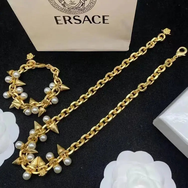 Minimally sophisticated niche design personalized fashion versatile jewelry for women - FluxDigital