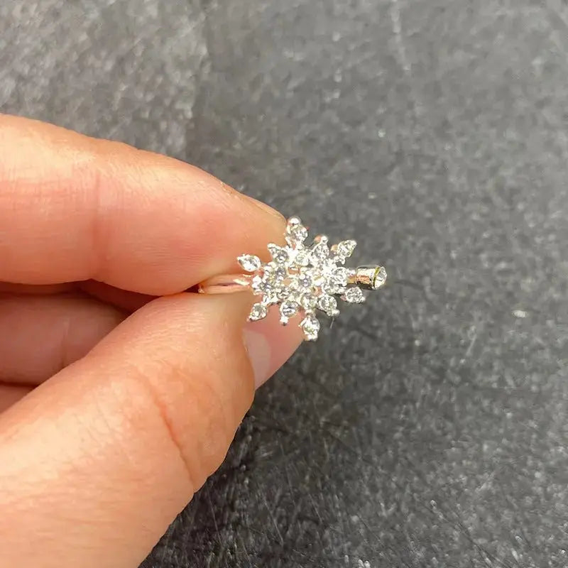 Snowflake Ring Statement Gold Plated Silver Micro-Set Rhinestone Jewelry - FluxDigital