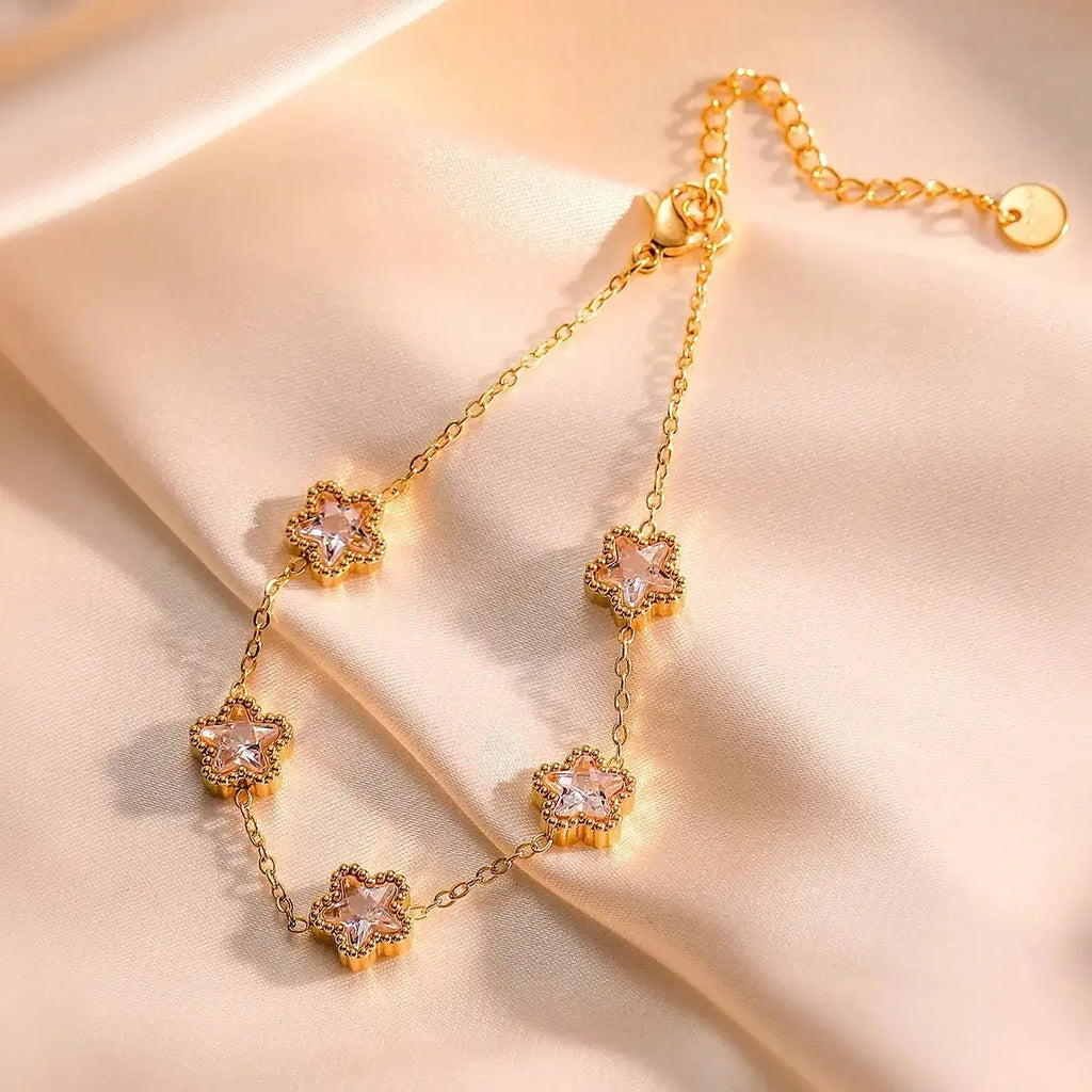 Fashionable light luxury bracelet for women, niche, exquisite and versatile jewelry - FluxDigital